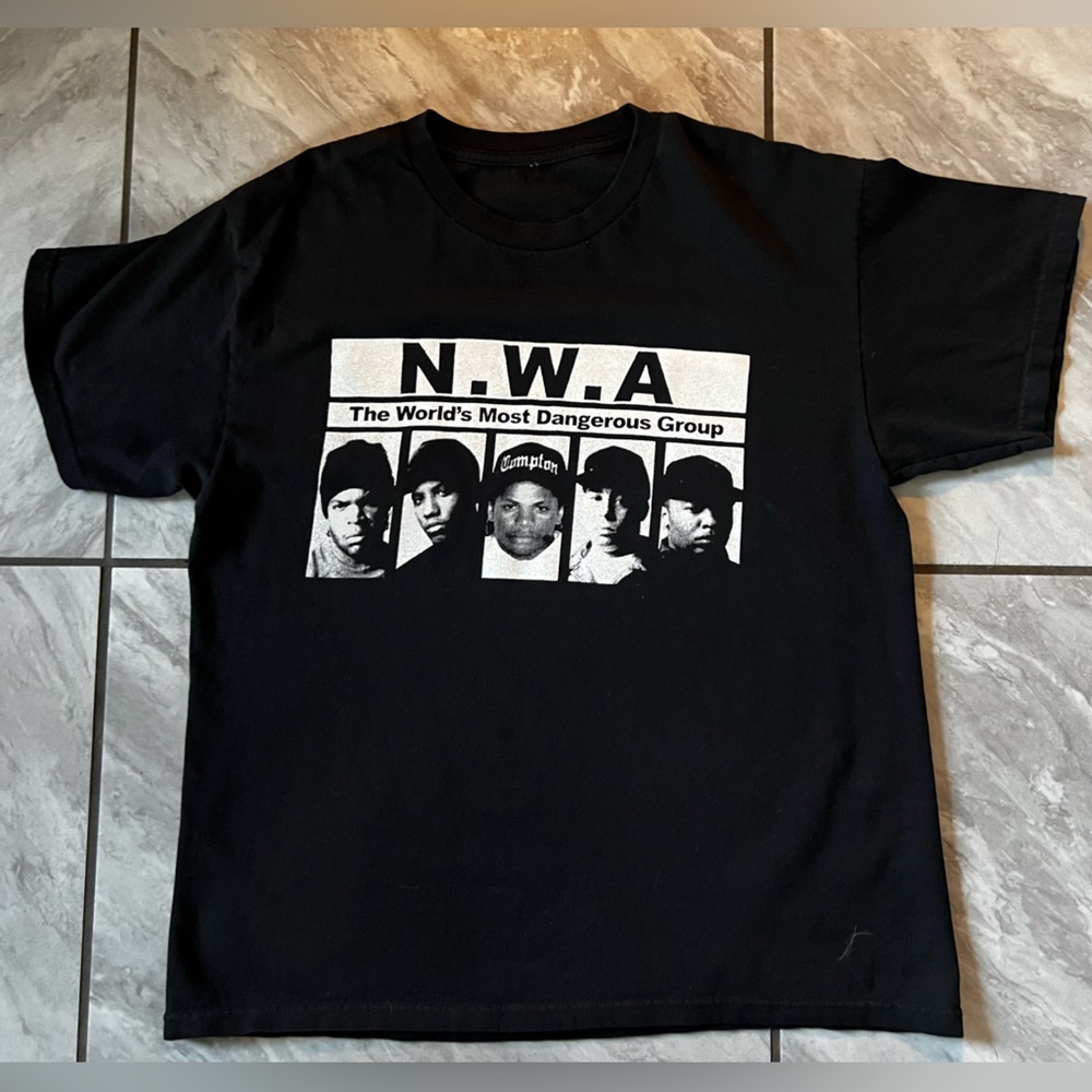 NWA Eazy E Ice Cube Dr Dre t-Shirt Large